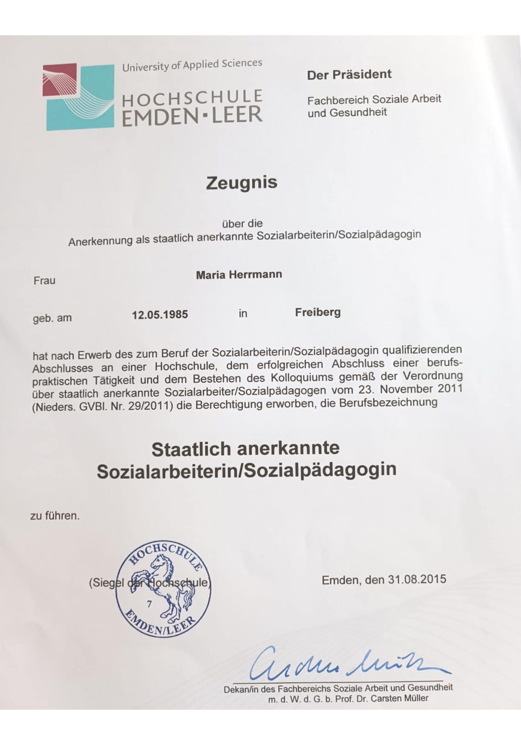 Urkunde staatliche Anerkennung als Sozialarbeiterin, Maria Böhme